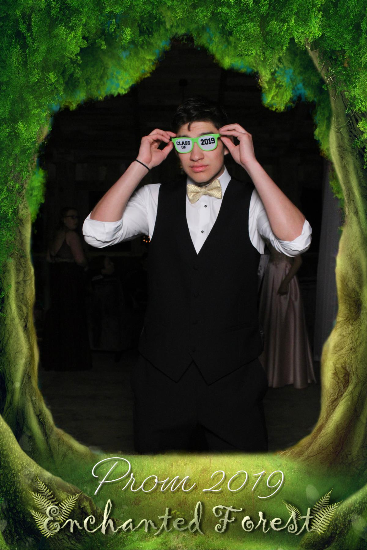 Rangeley Prom | View more photos from the event at gallery.mainemagicmirror.com/u/MaineMagicMirror/Rangeley-Prom